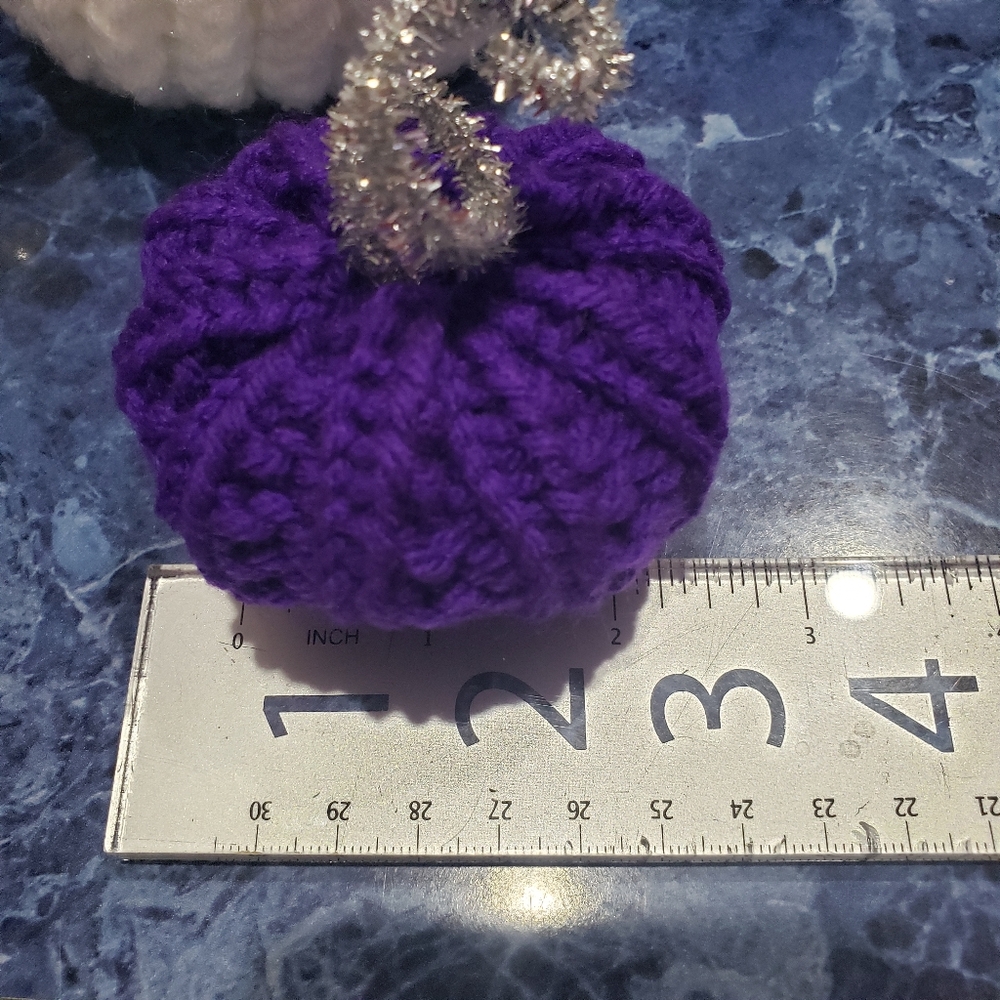 Handmade Knit Funky Pumpkins - Picture 10 of 11